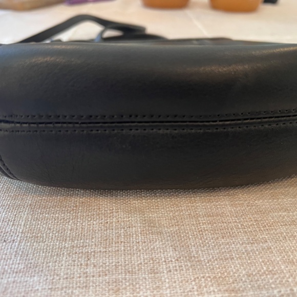 Coach Vintage Small Framed Pouch Crossbody 9990 (Black) - Picture 5 of 10